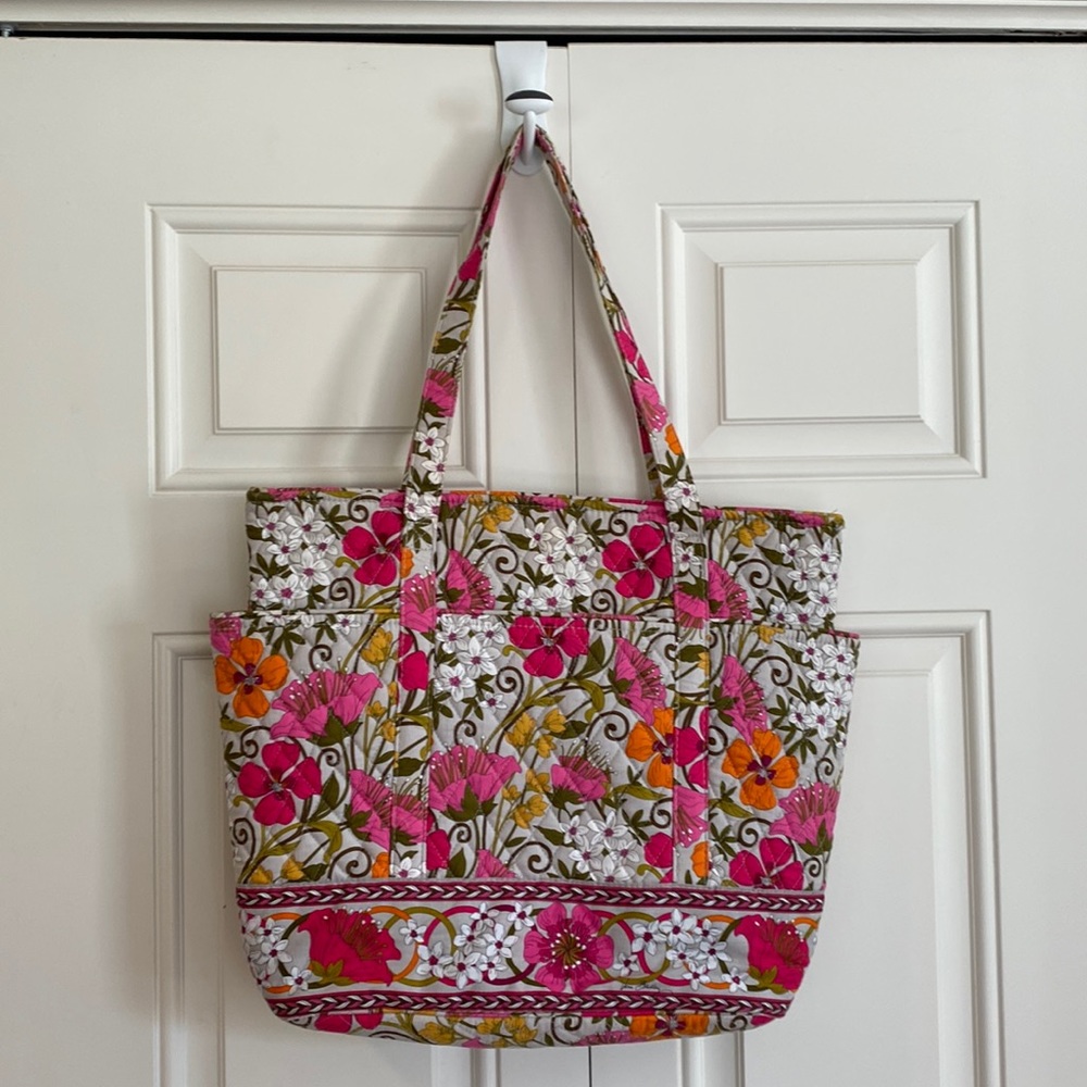 Vera Bradley tote